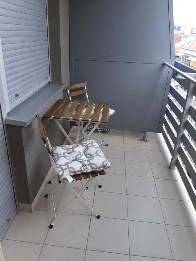 Apartment Sunflower021 Novi Sad Extérieur photo